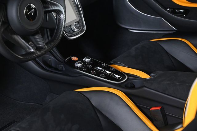 2026 McLaren GTS Performance Coupe - 22996324 - 13