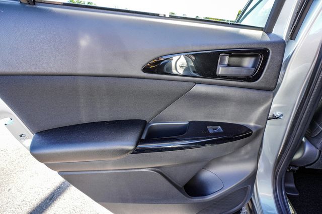 2026 Mitsubishi Eclipse Cross LE - 23076646 - 37