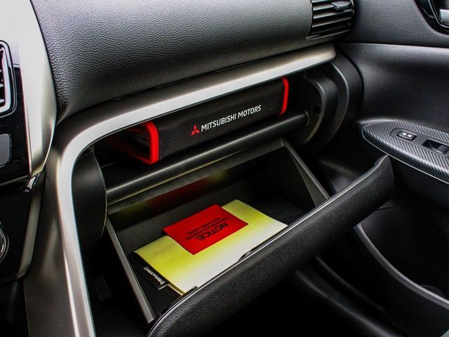 2026 Mitsubishi Eclipse Cross SE - 23077638 - 18