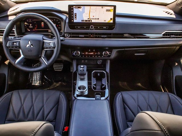 2026 Mitsubishi Outlander Black Edition - 23077669 - 32