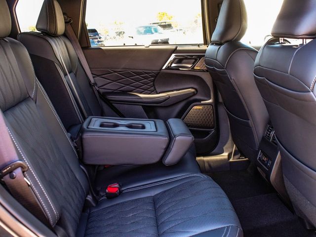 2026 Mitsubishi Outlander Black Edition - 23077669 - 35