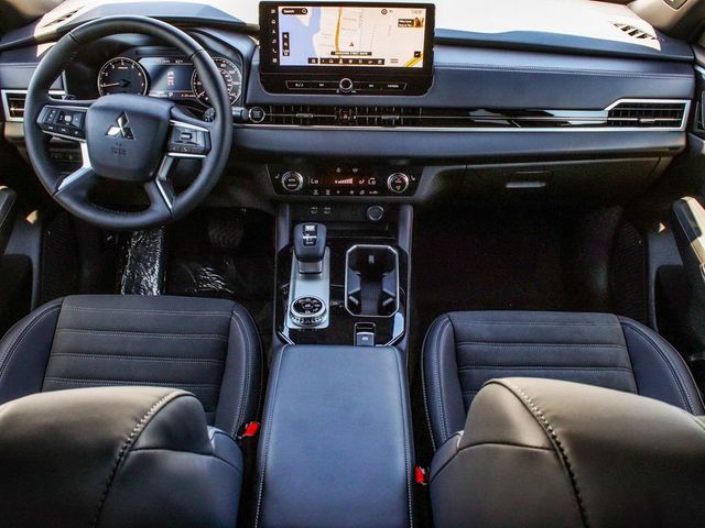2026 Mitsubishi Outlander LE - 23077670 - 35