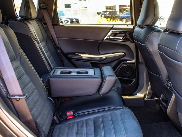 2026 Mitsubishi Outlander LE - 23077670 - 38