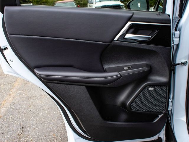 2026 Mitsubishi Outlander LE - 23077890 - 10