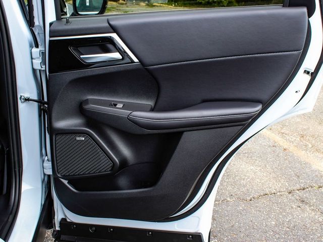 2026 Mitsubishi Outlander LE - 23077890 - 11