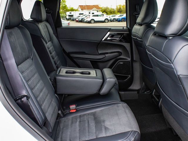 2026 Mitsubishi Outlander LE - 23077890 - 38