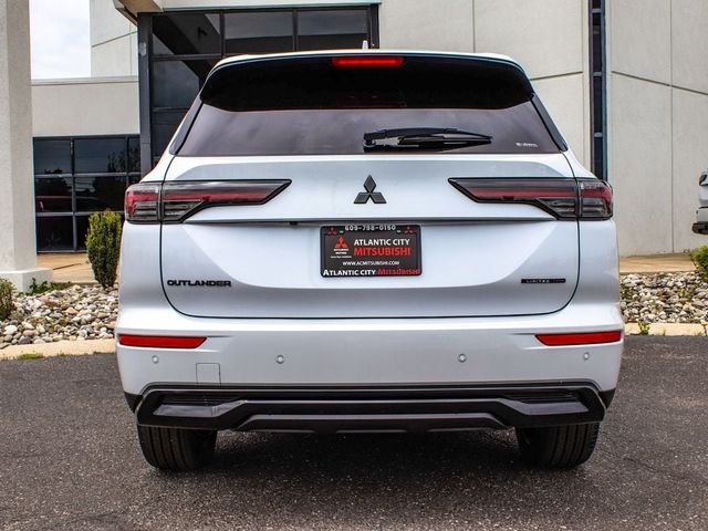 2026 Mitsubishi Outlander LE - 23077890 - 4