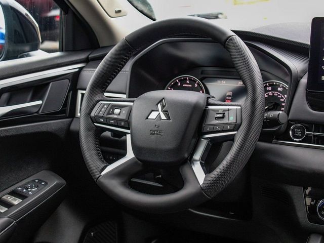 2026 Mitsubishi Outlander SE - 23077712 - 24