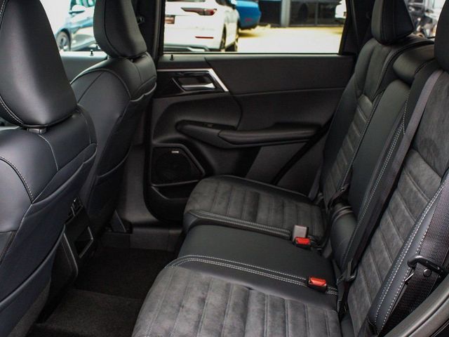 2026 Mitsubishi Outlander SE - 23077712 - 33