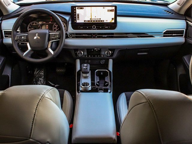 2026 Mitsubishi Outlander SE - 23077900 - 35