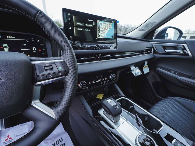 2026 Mitsubishi Outlander SEL - 23076688 - 17
