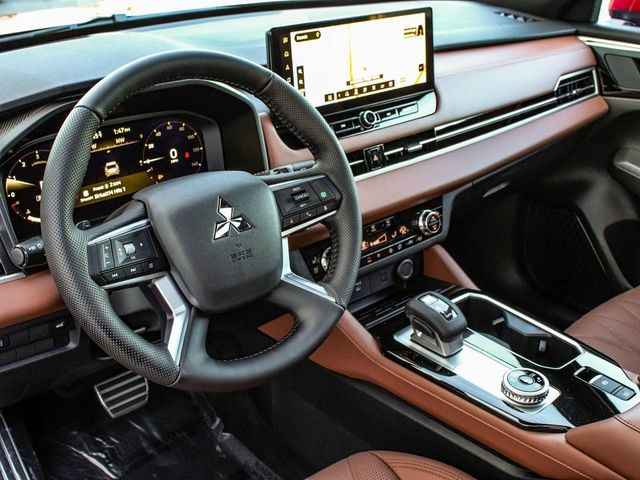 2026 Mitsubishi Outlander SEL - 23077671 - 15