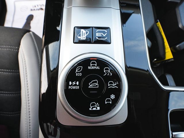 2026 Mitsubishi Outlander Plug-In Hybrid SE - 23089093 - 30