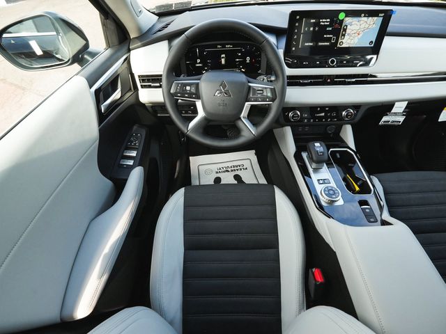 2026 Mitsubishi Outlander Plug-In Hybrid SE - 23089093 - 43