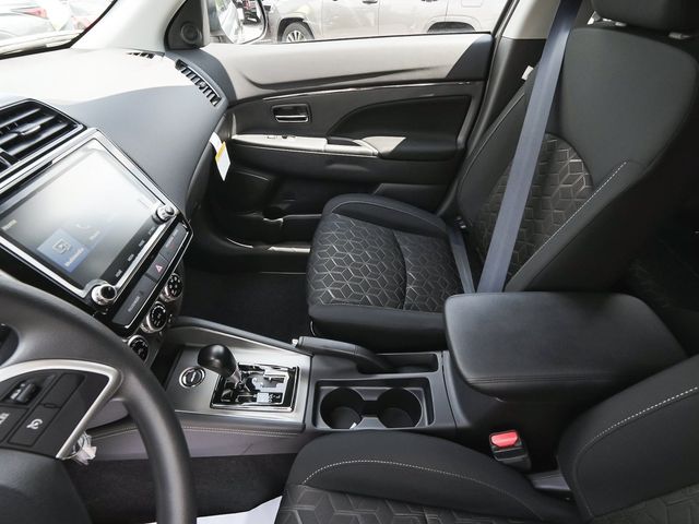 2026 Mitsubishi Outlander Sport 2.0 ES - 23076824 - 31