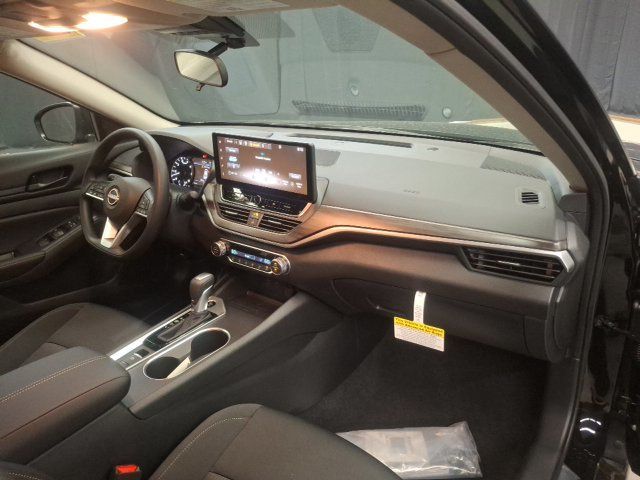2026 Nissan Altima SV - 23093174 - 25