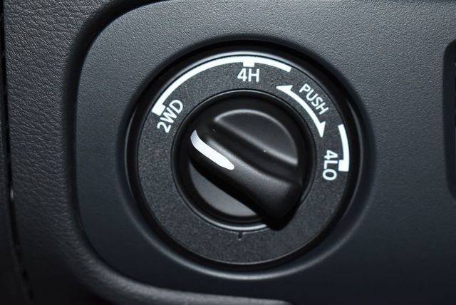 2026 Nissan Frontier Crew Cab 4x4 S - 22956702 - 23