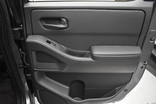 2026 Nissan Frontier Crew Cab 4x4 SV - 22998284 - 34