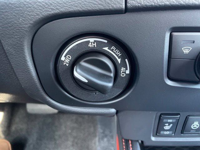 2026 Nissan Frontier PRO-4X - 23076338 - 18