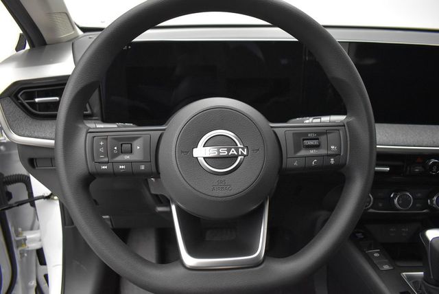 2026 Nissan Kicks S AWD - 22987688 - 13