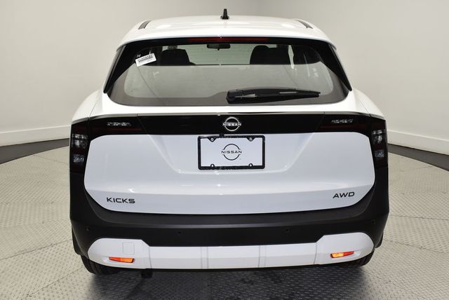 2026 Nissan Kicks S AWD - 22987688 - 5