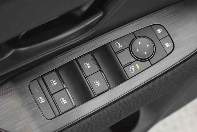 2026 Nissan Kicks S FWD - 22949472 - 9