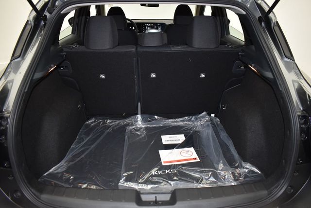 2026 Nissan Kicks S FWD - 22949472 - 33