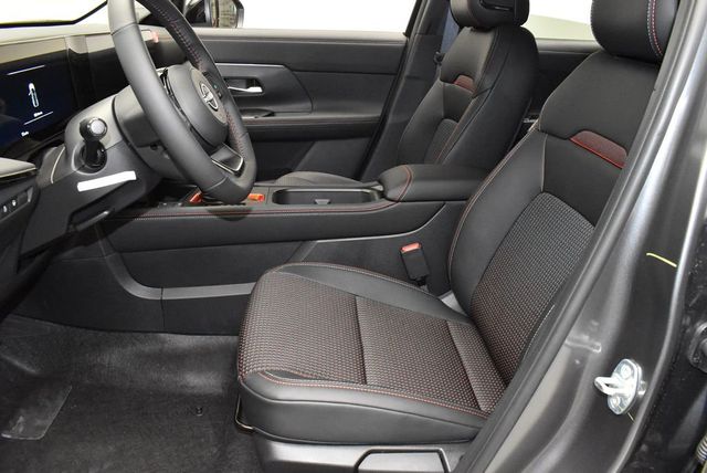 2026 Nissan Kicks SR AWD - 22922752 - 10