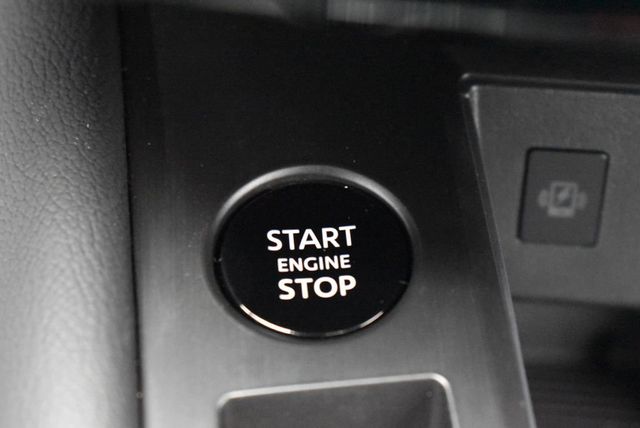 2026 Nissan Kicks SR AWD - 22922752 - 19