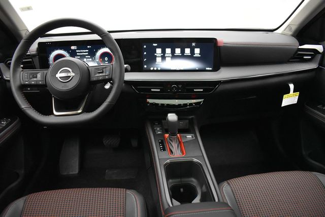 2026 Nissan Kicks SR AWD - 22922752 - 26