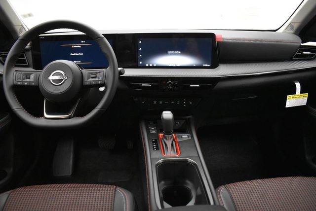 2026 Nissan Kicks SR AWD - 22933529 - 24