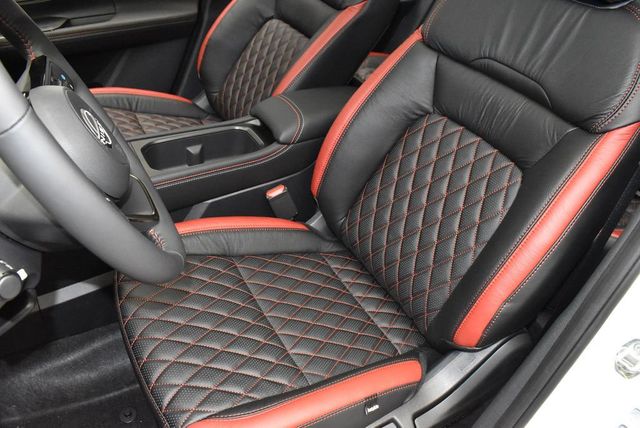 2026 Nissan Kicks SR AWD - 22933533 - 11