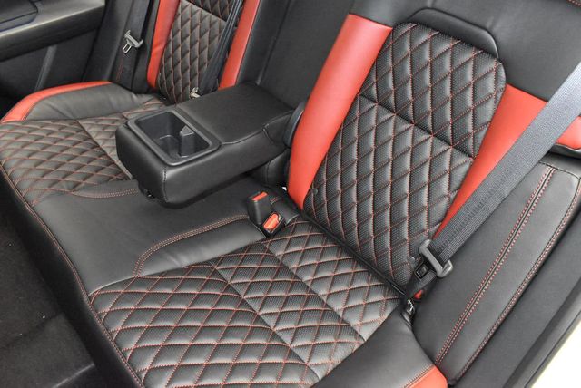 2026 Nissan Kicks SR AWD - 22933533 - 34