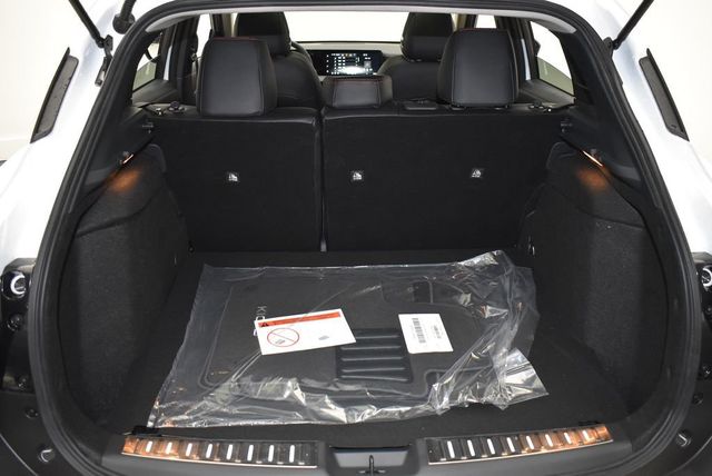 2026 Nissan Kicks SR AWD - 22933533 - 36