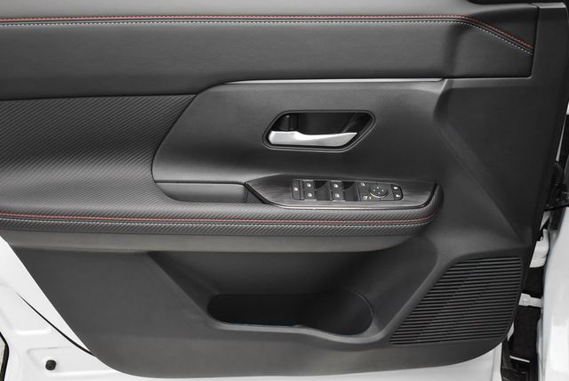 2026 Nissan Kicks SR AWD - 22933533 - 8