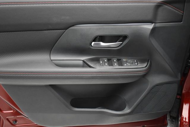 2026 Nissan Kicks SR AWD - 22933545 - 10