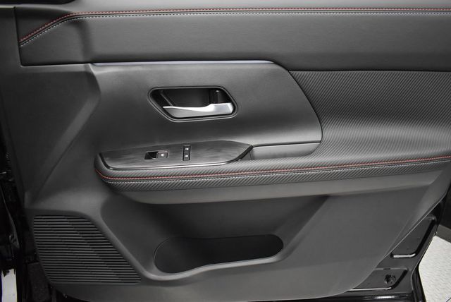 2026 Nissan Kicks SR AWD - 22933547 - 20