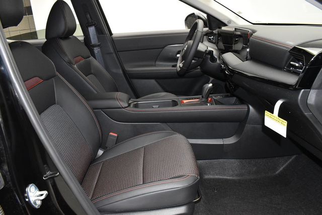 2026 Nissan Kicks SR AWD - 22933547 - 21