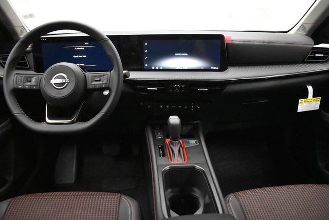 2026 Nissan Kicks SR AWD - 22933547 - 24