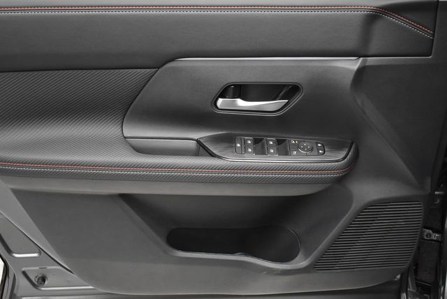 2026 Nissan Kicks SR AWD - 22934069 - 8