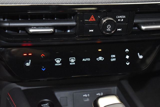 2026 Nissan Kicks SR AWD - 22934601 - 19