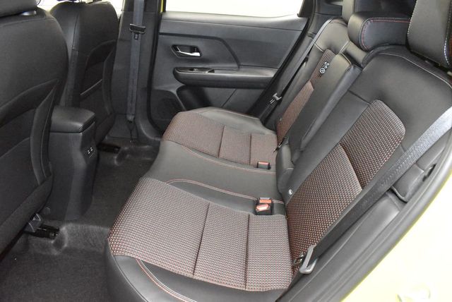 2026 Nissan Kicks SR AWD - 22934601 - 31