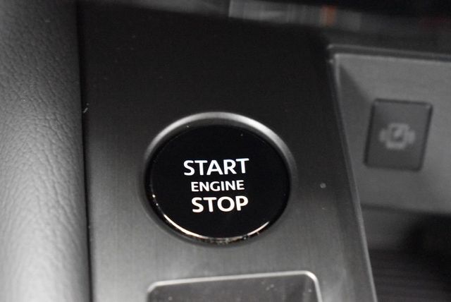 2026 Nissan Kicks SR AWD - 22936169 - 19