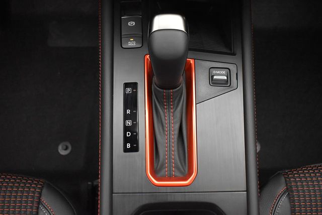 2026 Nissan Kicks SR AWD - 22936169 - 25