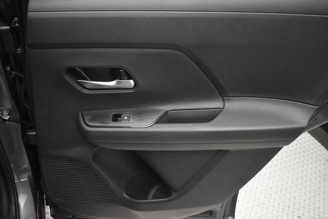 2026 Nissan Kicks SR AWD - 22936169 - 26