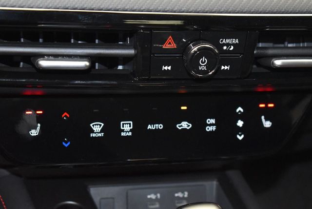 2026 Nissan Kicks SR AWD - 22936170 - 17