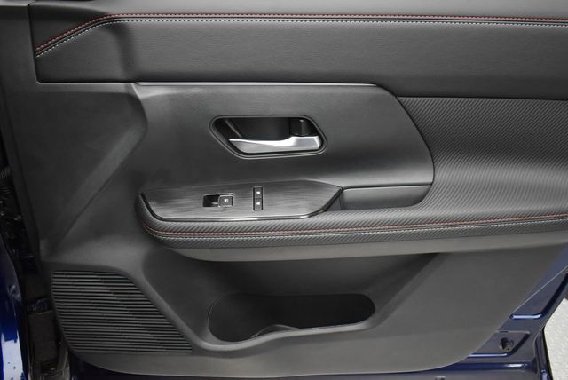 2026 Nissan Kicks SR AWD - 22936170 - 20