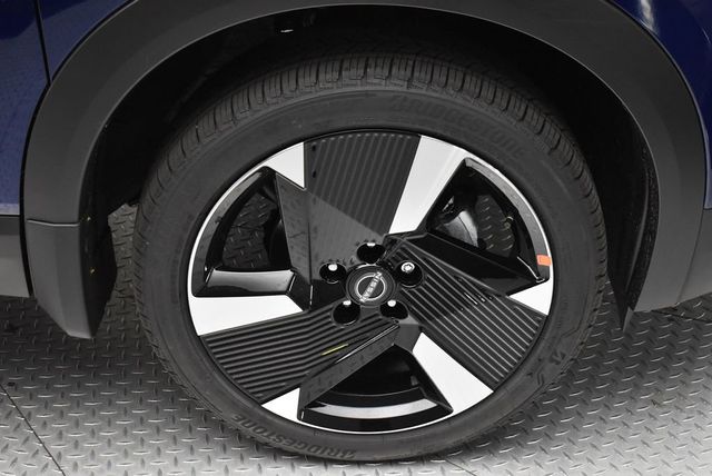 2026 Nissan Kicks SR AWD - 22936170 - 33