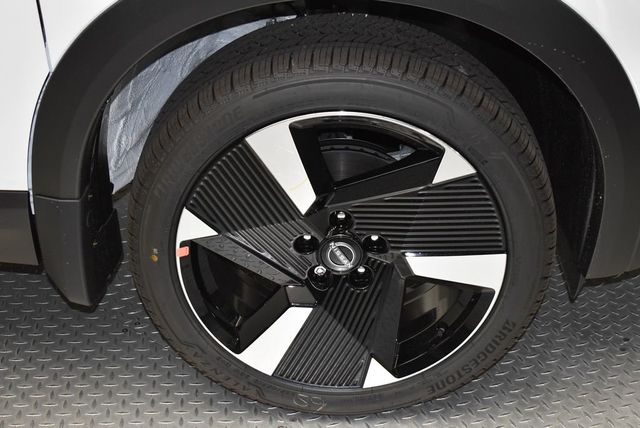 2026 Nissan Kicks SR AWD - 22945453 - 35