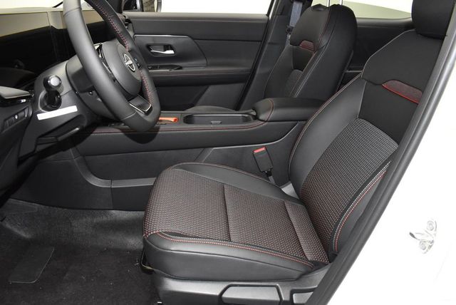 2026 Nissan Kicks SR AWD - 22946633 - 10